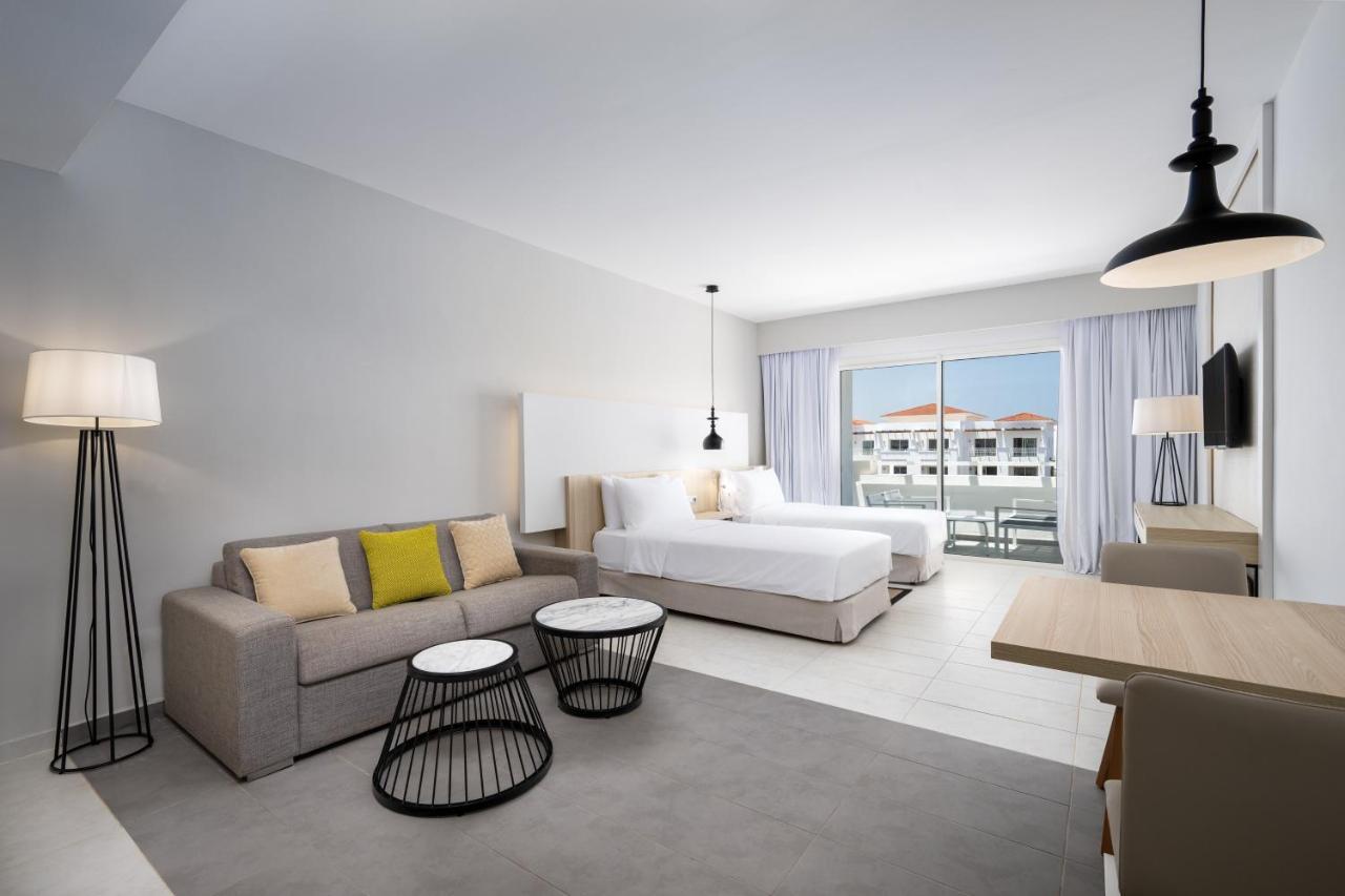 Radisson Blu Residences, Saïdia 外观 照片
